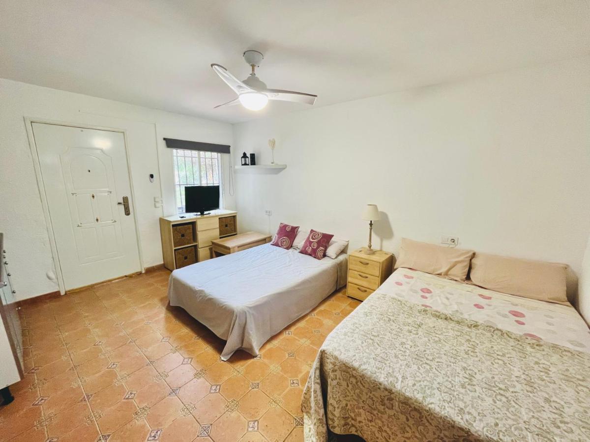 Estudio Adosado Con Jardin Y Parking Privado 알리칸테 외부 사진