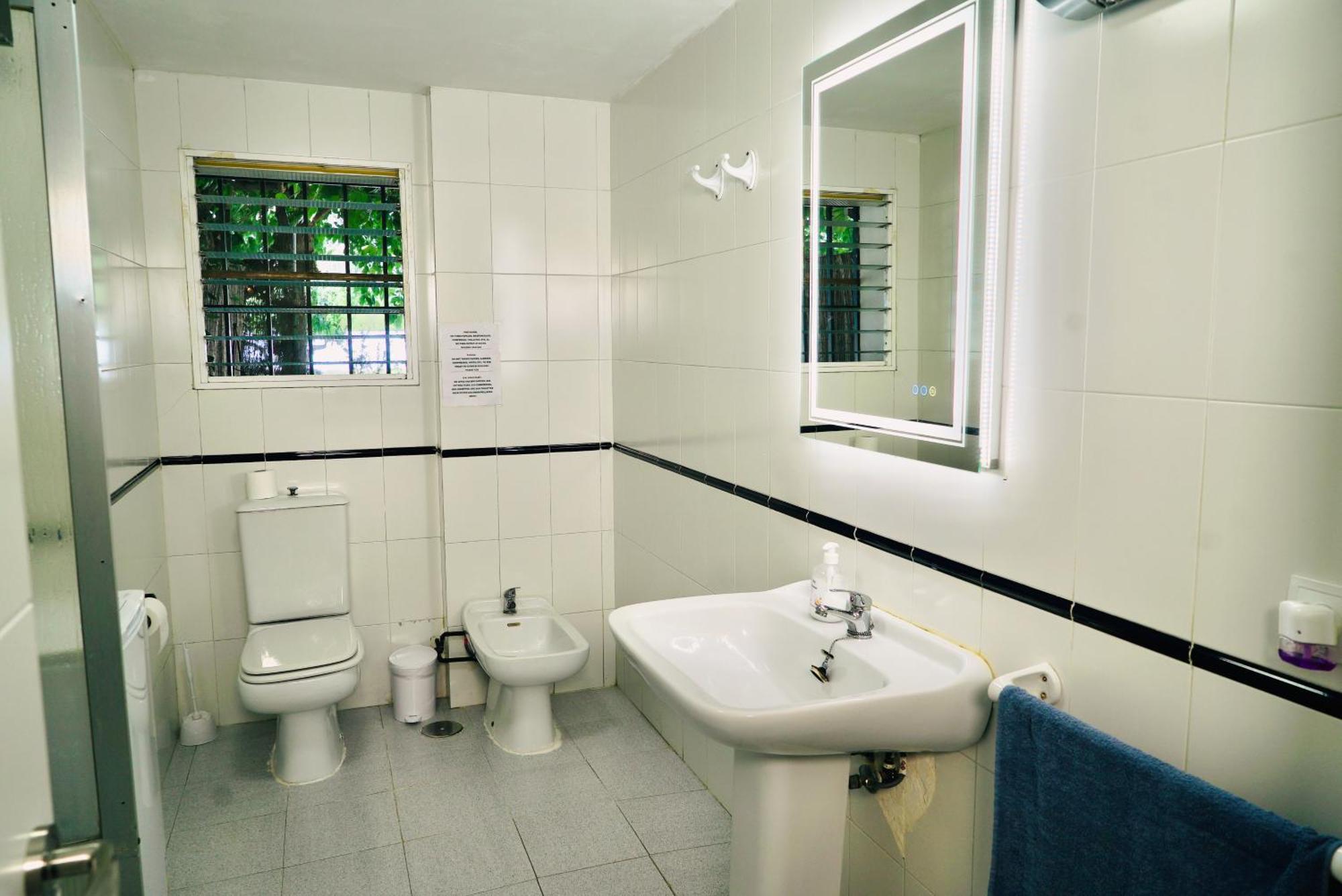 Estudio Adosado Con Jardin Y Parking Privado 알리칸테 외부 사진